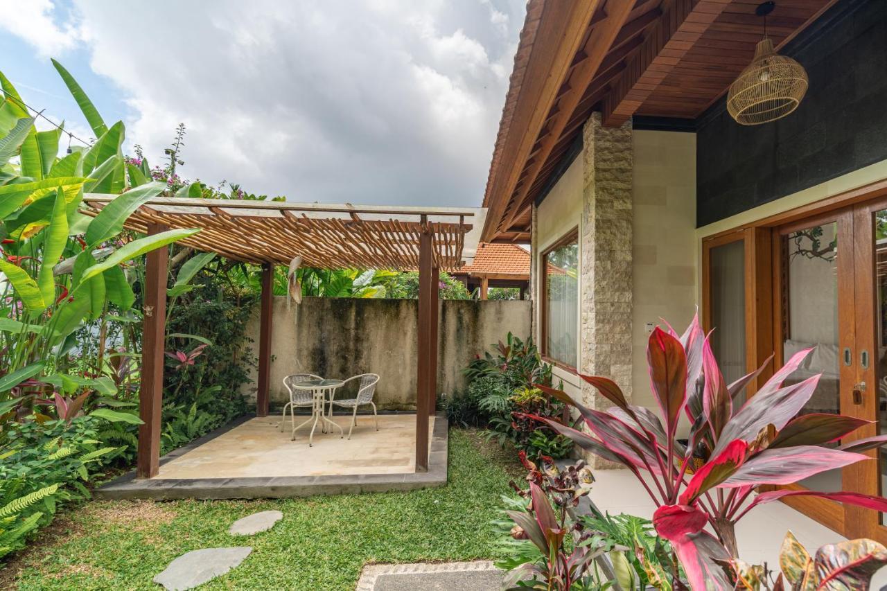 Three Beagles Villa Ubud  Luaran gambar